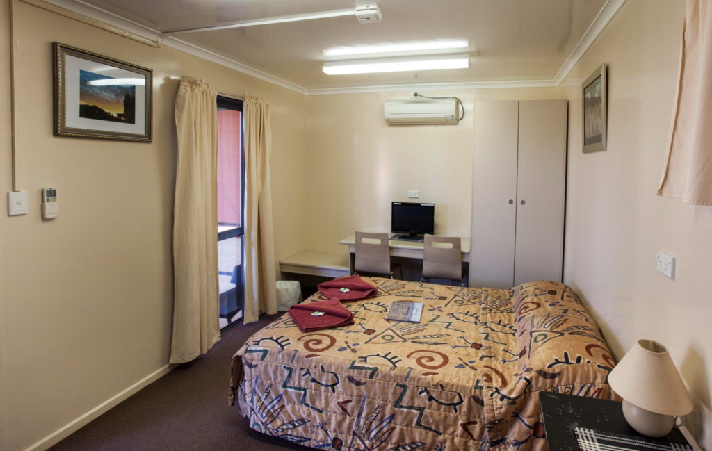 Double or twin ensuite accommodation rooms at Curtin Springs